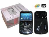 CELULAR TRIPLE SIM CON TECLADO, TV, DOBLE PARLANTE