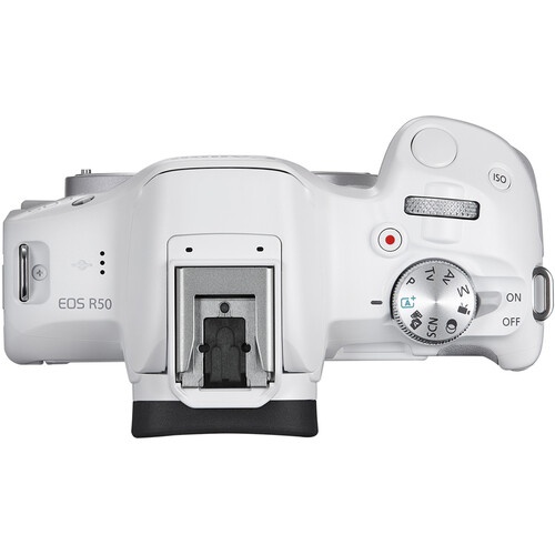 Camara Canon R50 Mirrorless + Lente 18-45mm blanca