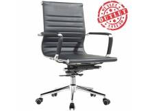 Silla de oficina Eames EA117 cuerina negra